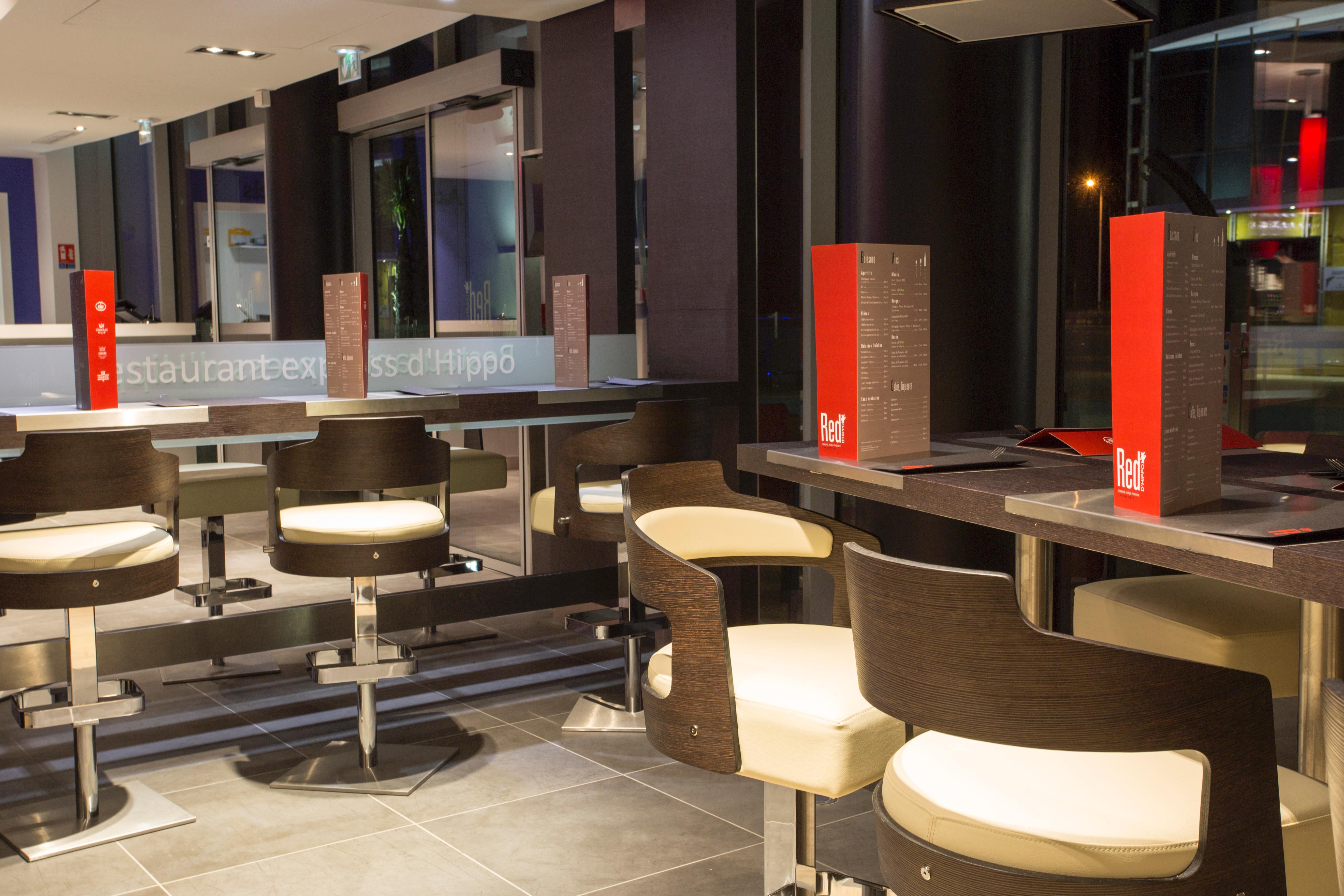 มารีนแลนด์ รีสอร์ต Hotel อองทีบส์ ภายนอก รูปภาพ