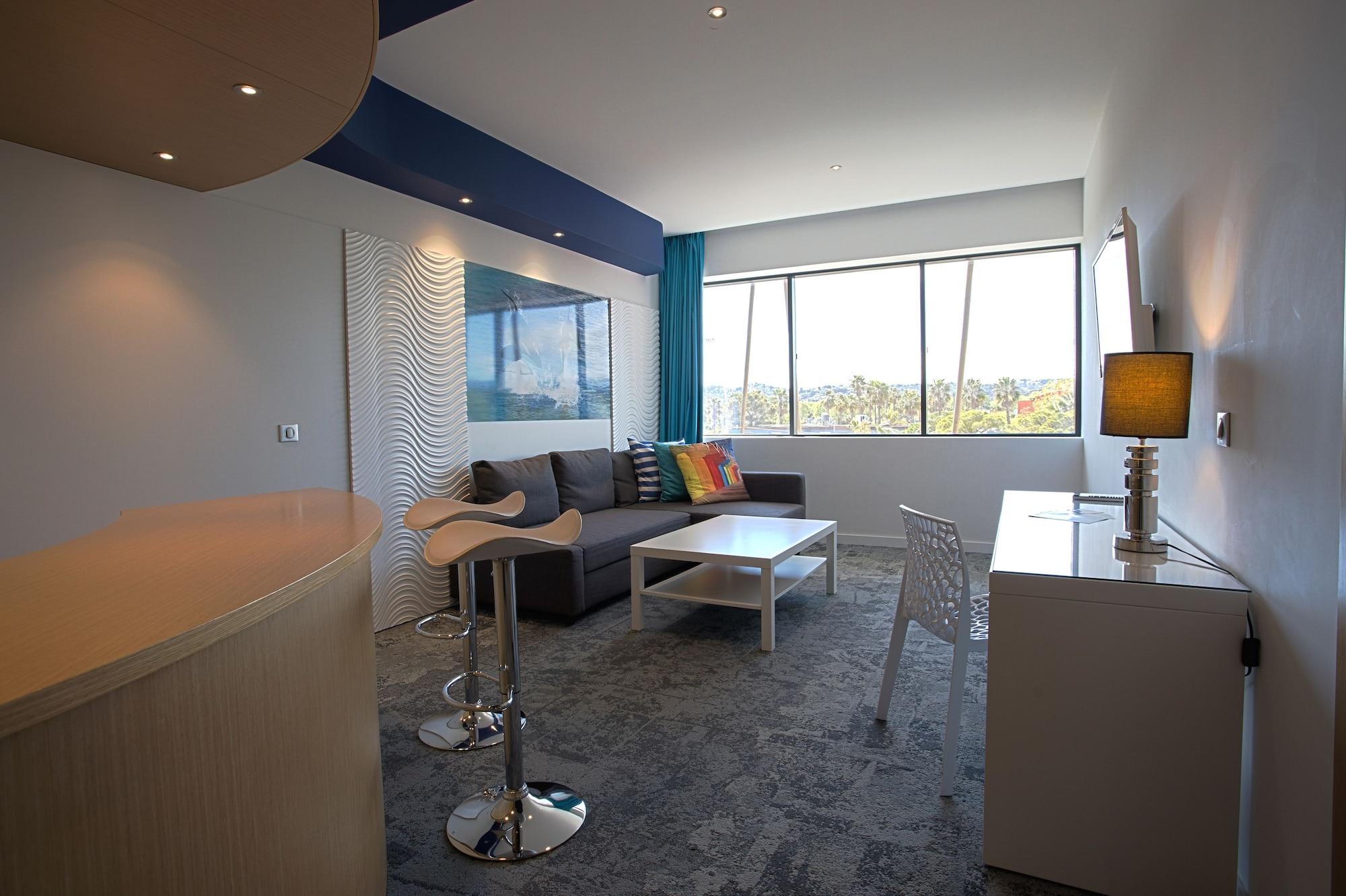 มารีนแลนด์ รีสอร์ต Hotel อองทีบส์ ภายนอก รูปภาพ
