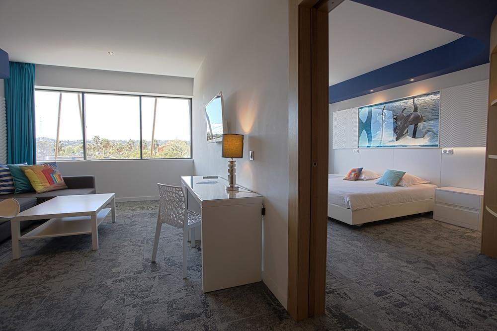มารีนแลนด์ รีสอร์ต Hotel อองทีบส์ ภายนอก รูปภาพ